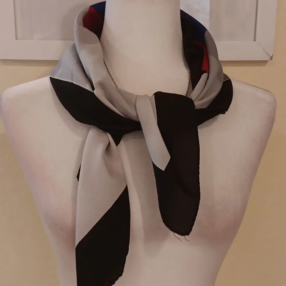 Marc Laury geometric design